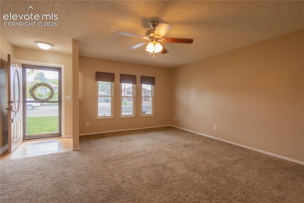1309 Kingsroyal Boulevard