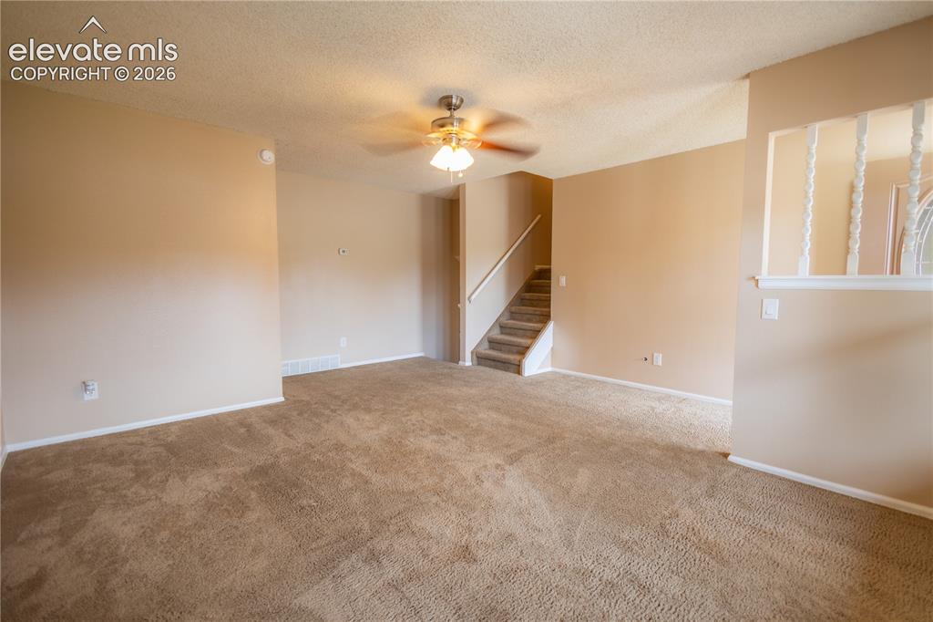 1309 Kingsroyal Boulevard