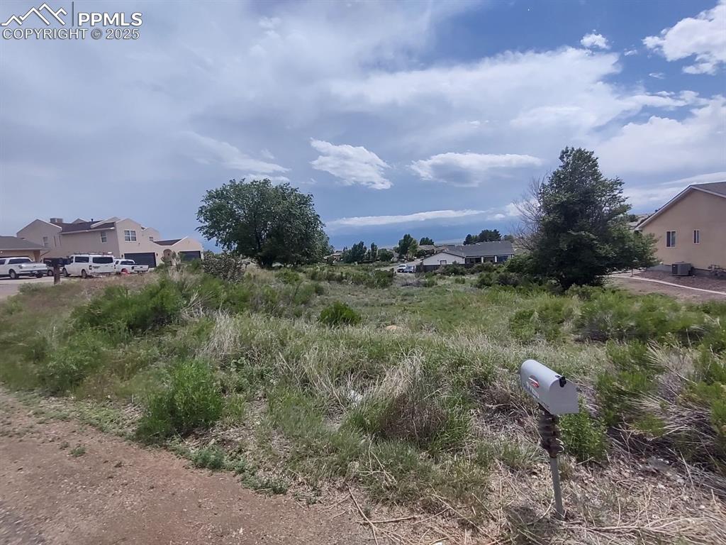 212 W Harmony Drive