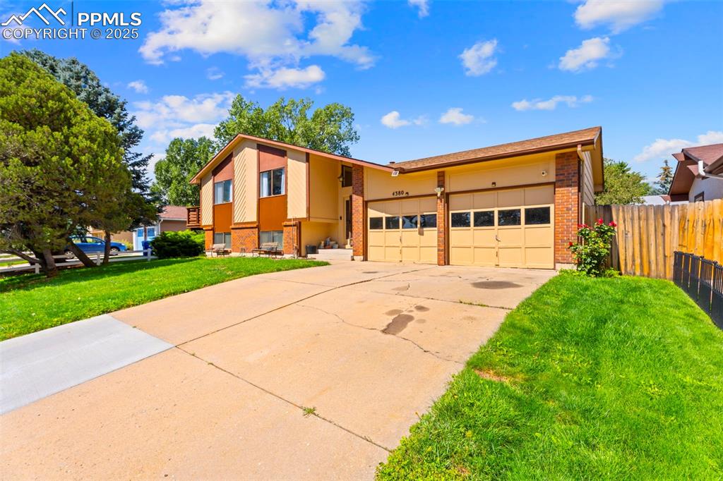 4380 Saddlewood Drive
