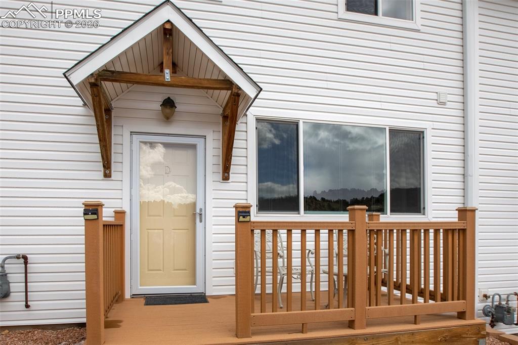425 W Eaton Avenue D
