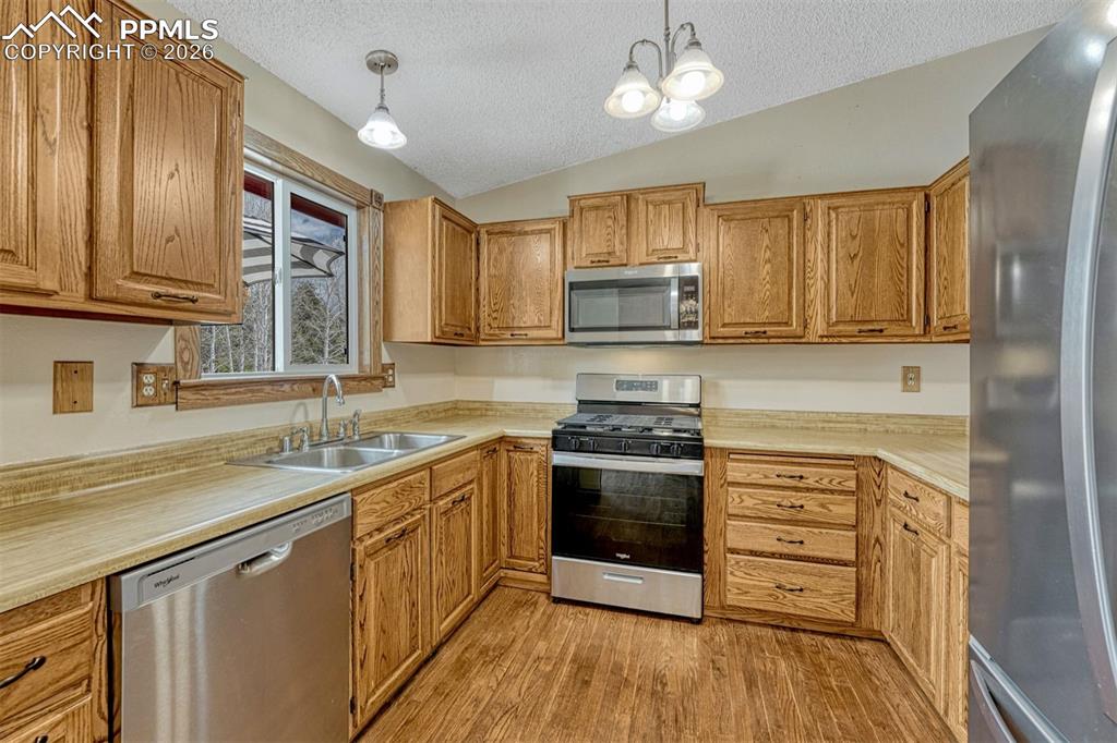 1300 Thomas Circle