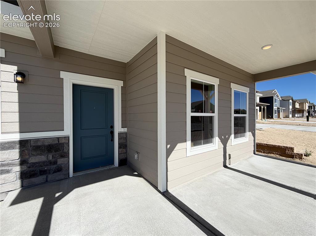8206 Lemon Grass Road