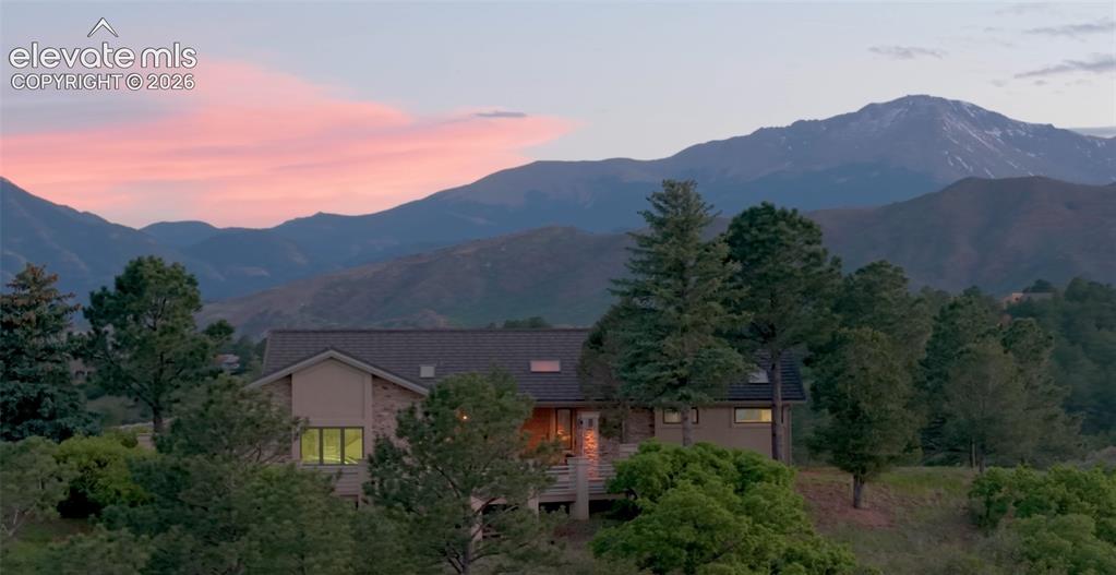 1040 Dark Horse Drive