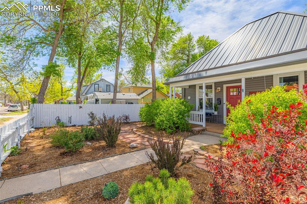 714 N Hancock Avenue