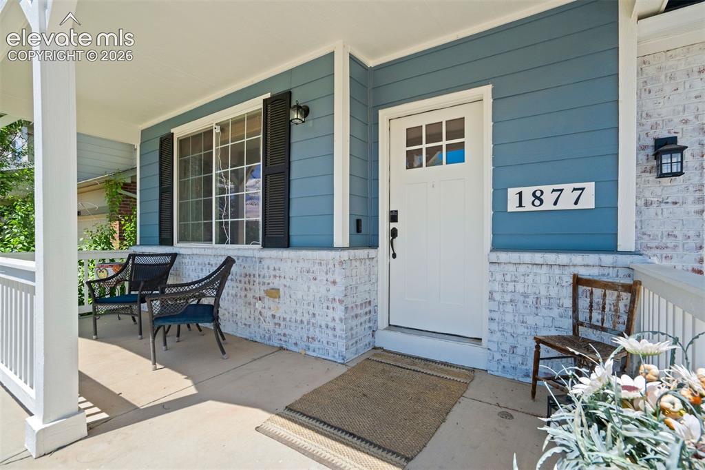 1877 Dewhirst Drive