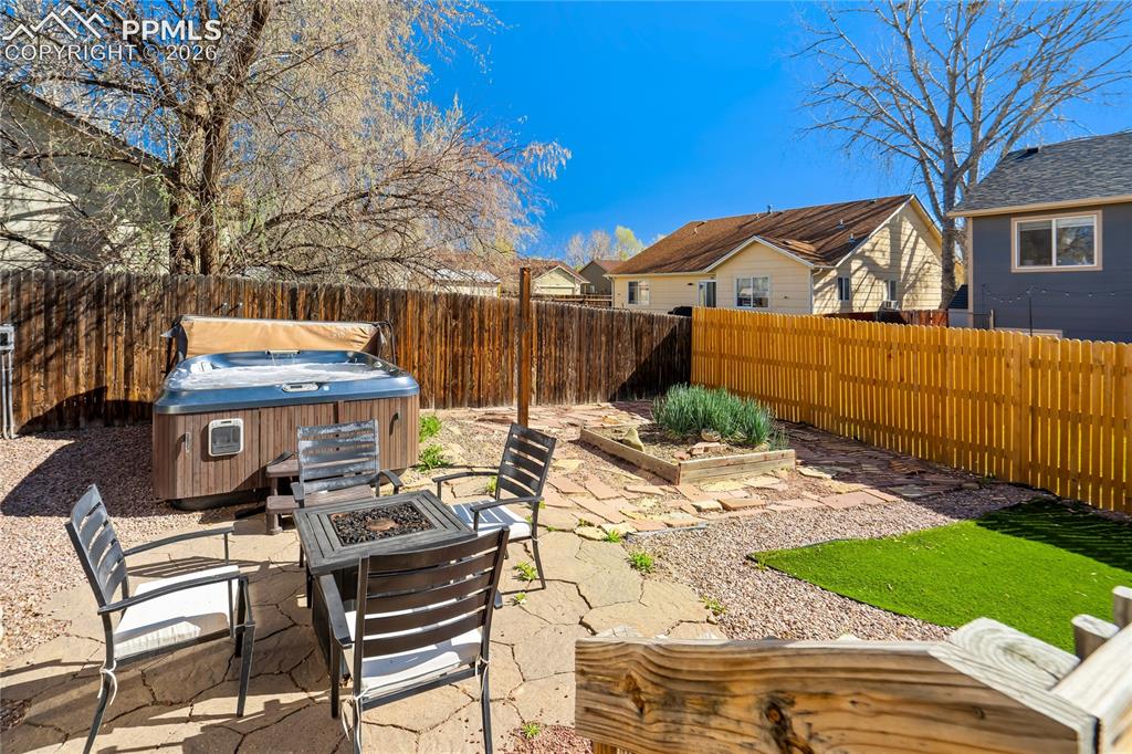 5663 Hawkesbury Drive