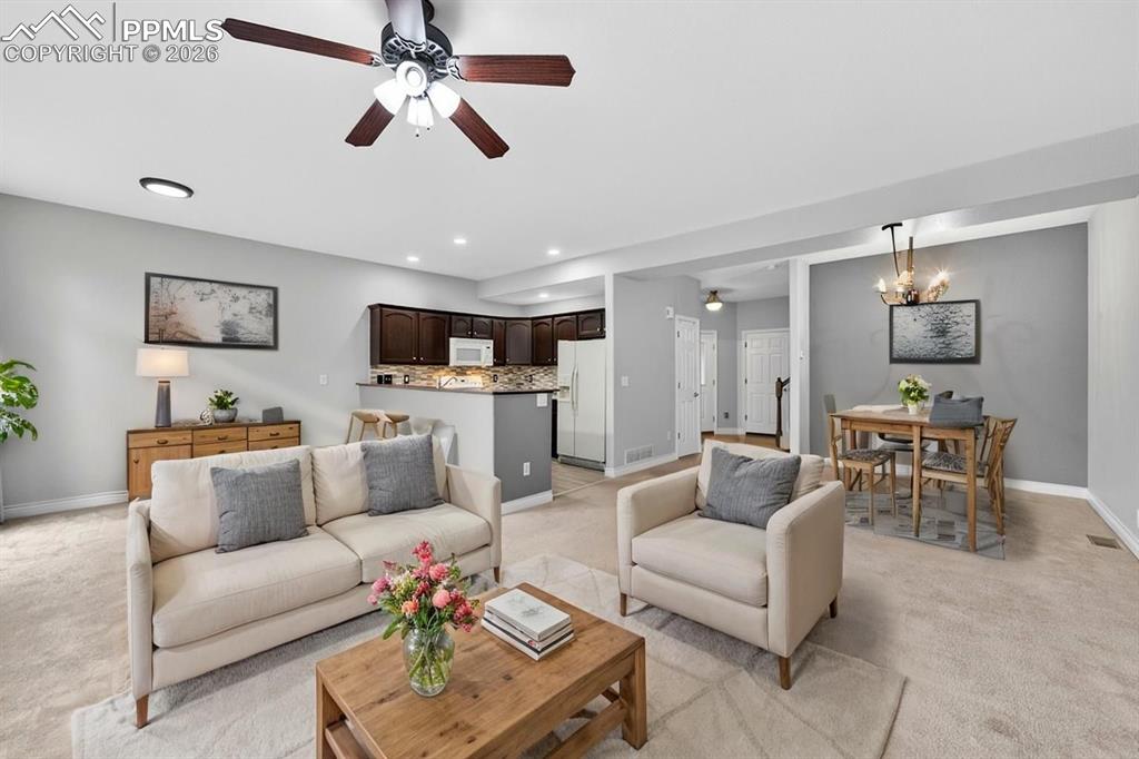 2731 Avalanche Heights