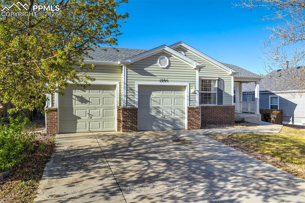 1395 Lords Hill Drive