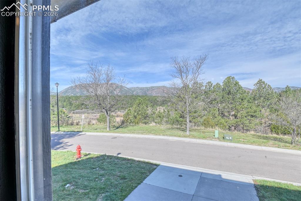 379 Raspberry Lane