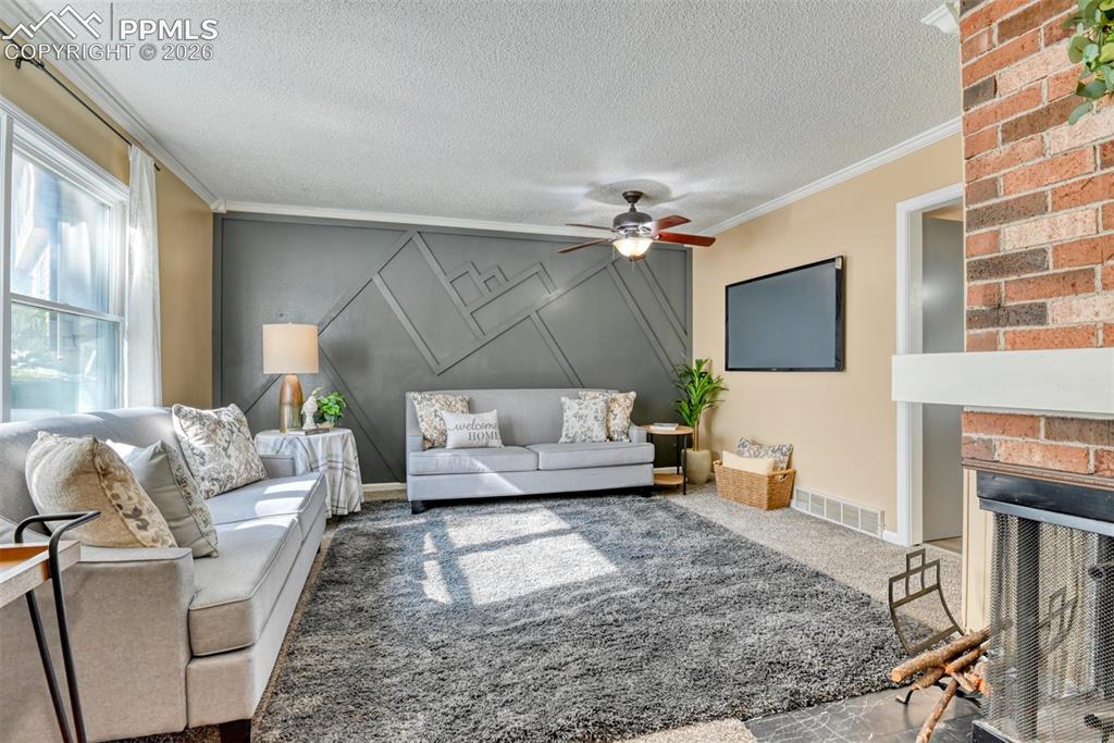 379 Raspberry Lane
