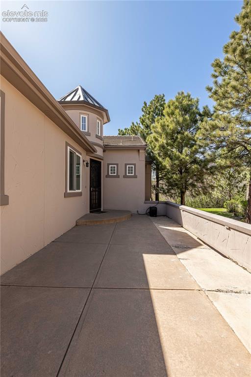 5011 Vermillion Court