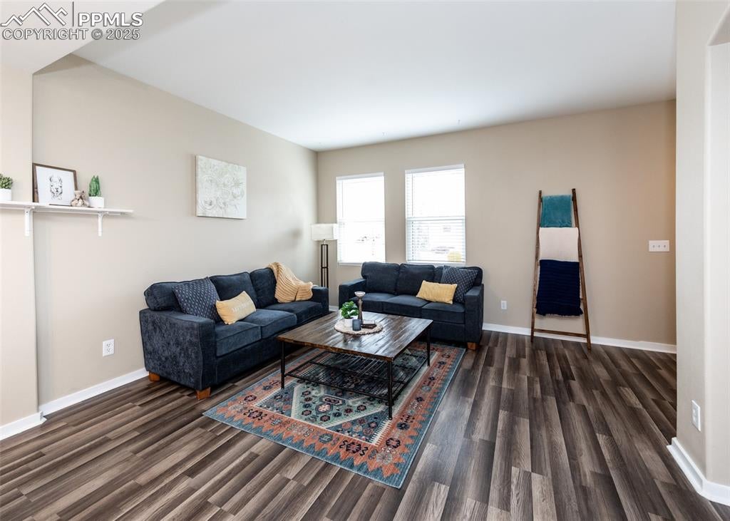 5182 Dovetail Lane