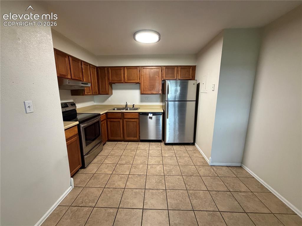 1228 Firefly Circle