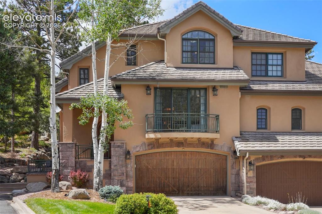 4485 Carriage House View