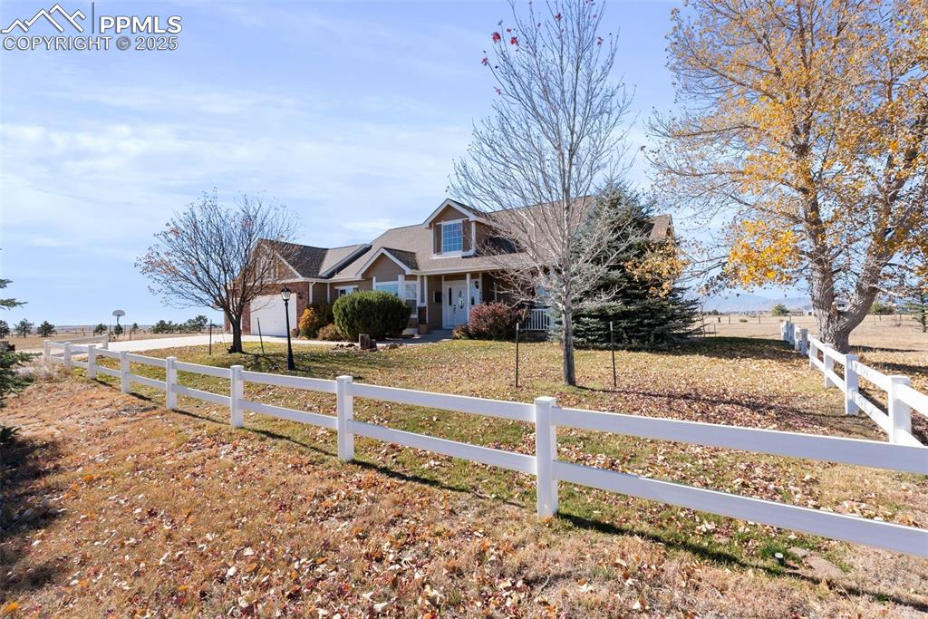 10295 Accipiter Drive