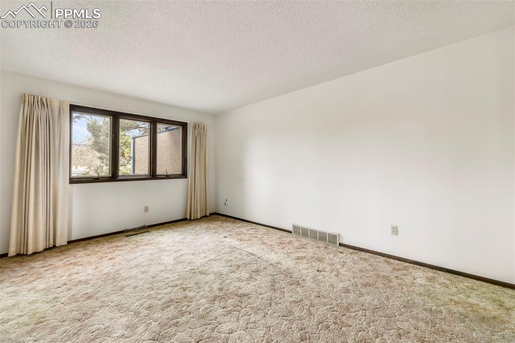 4302 Valli Vista Road