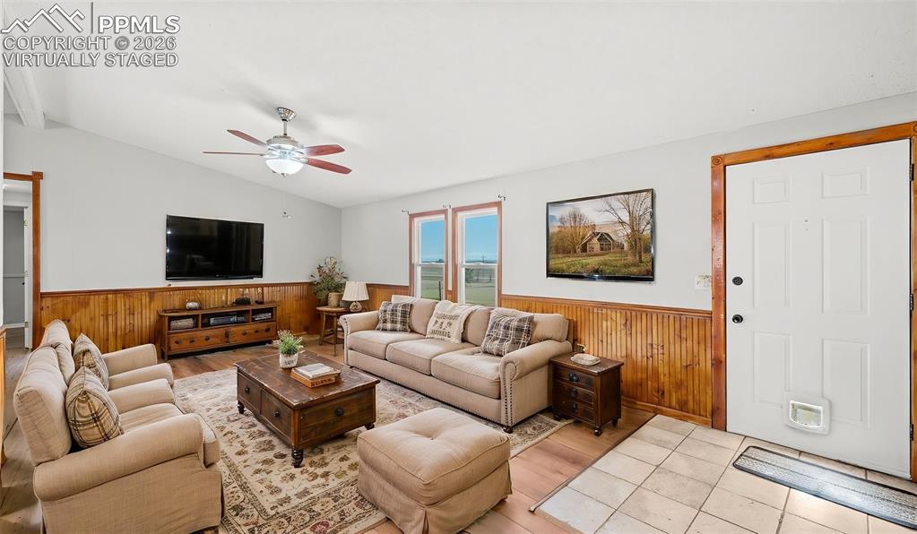 13155 N Ellicott Highway