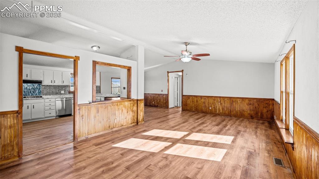 13155 N Ellicott Highway