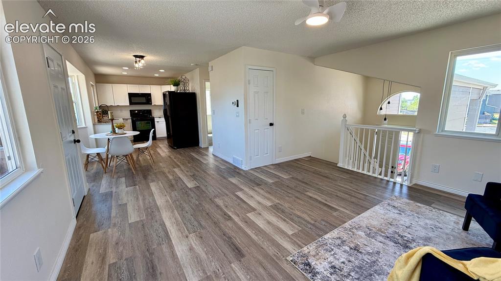 6230 Dry Gulch Court