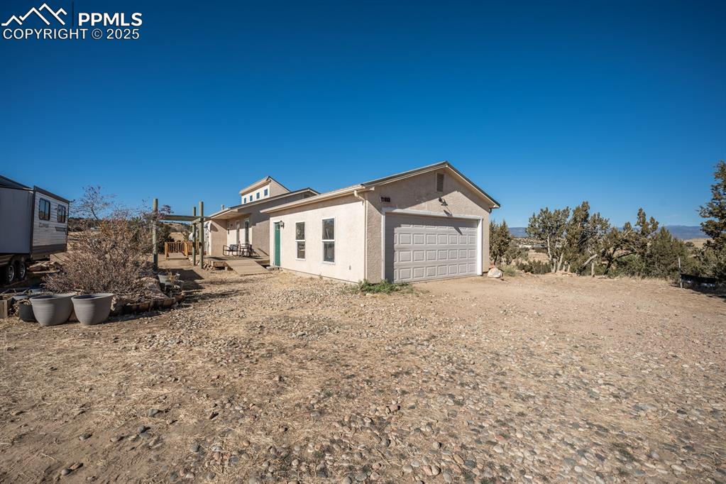 949 Coyote Circle