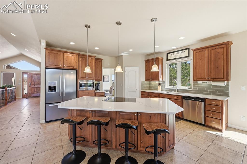 2615 Tamora Way