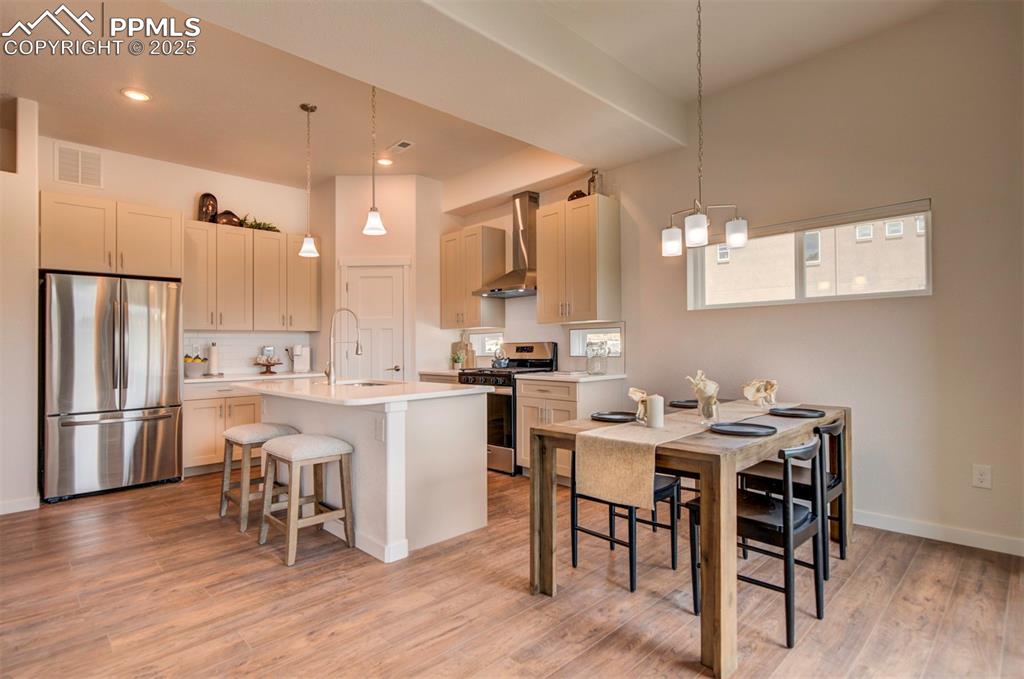 2154 Keara Heights