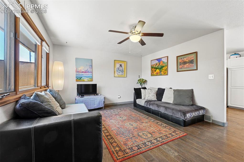 903 Bluelace Drive