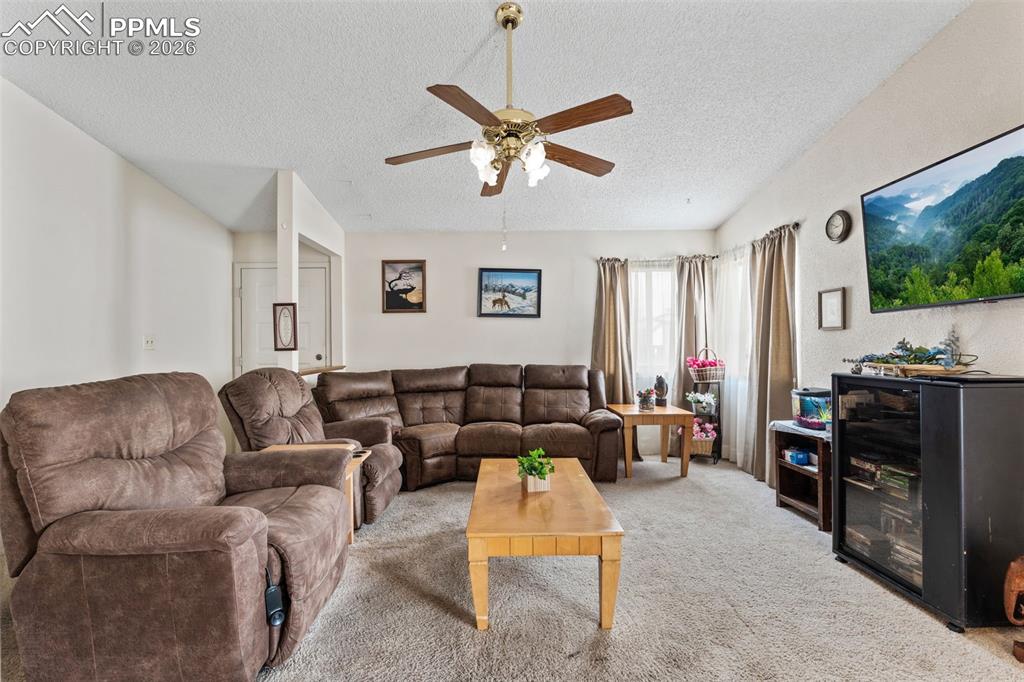 4660 Excalibur Court