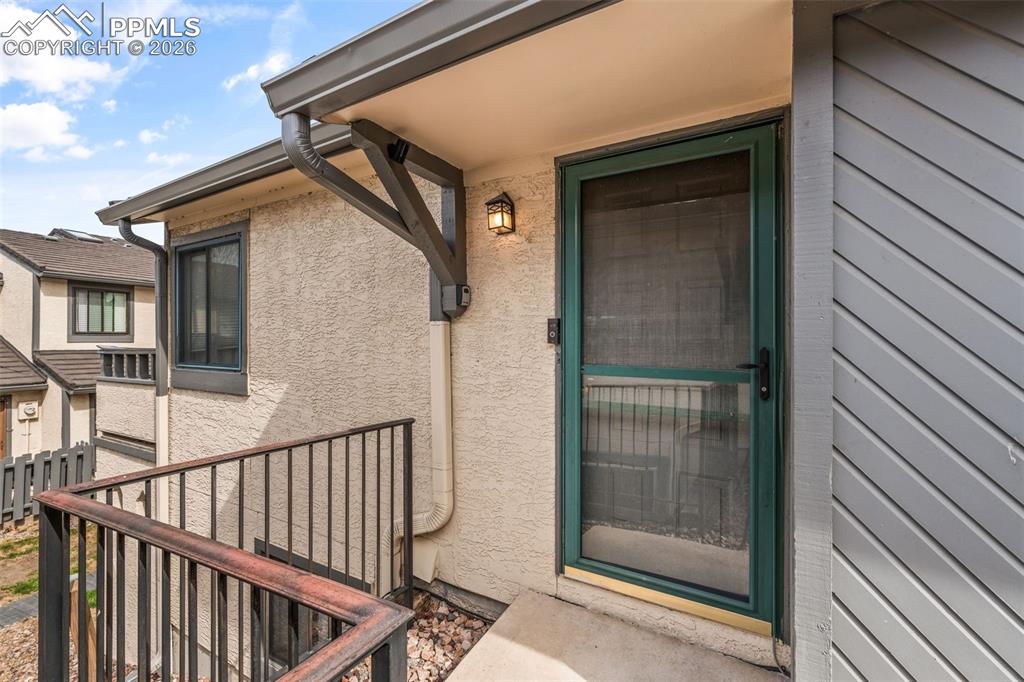 4660 Excalibur Court
