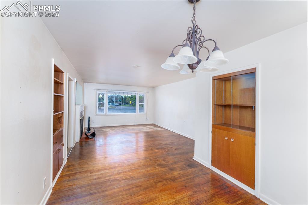 2818 Templeton Gap Road