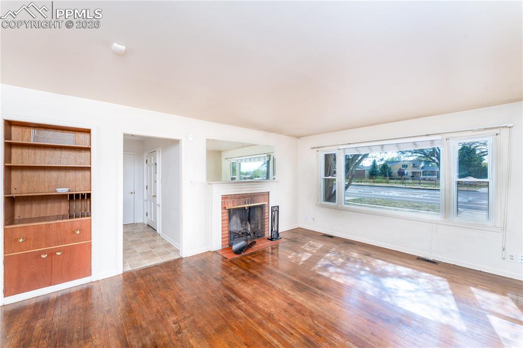 2818 Templeton Gap Road