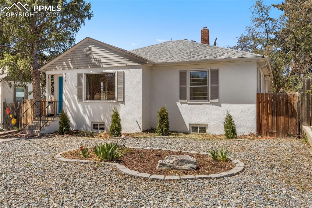 914 N Meade Avenue
