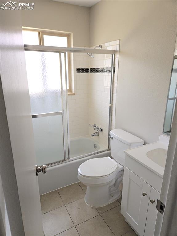 1120 Holland Park Boulevard