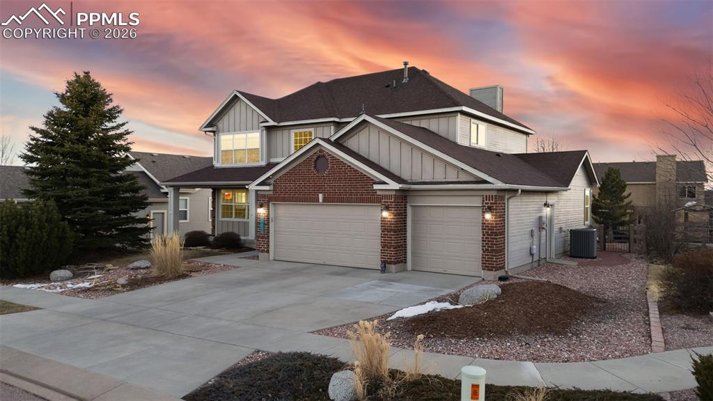8856 Country Creek Trail