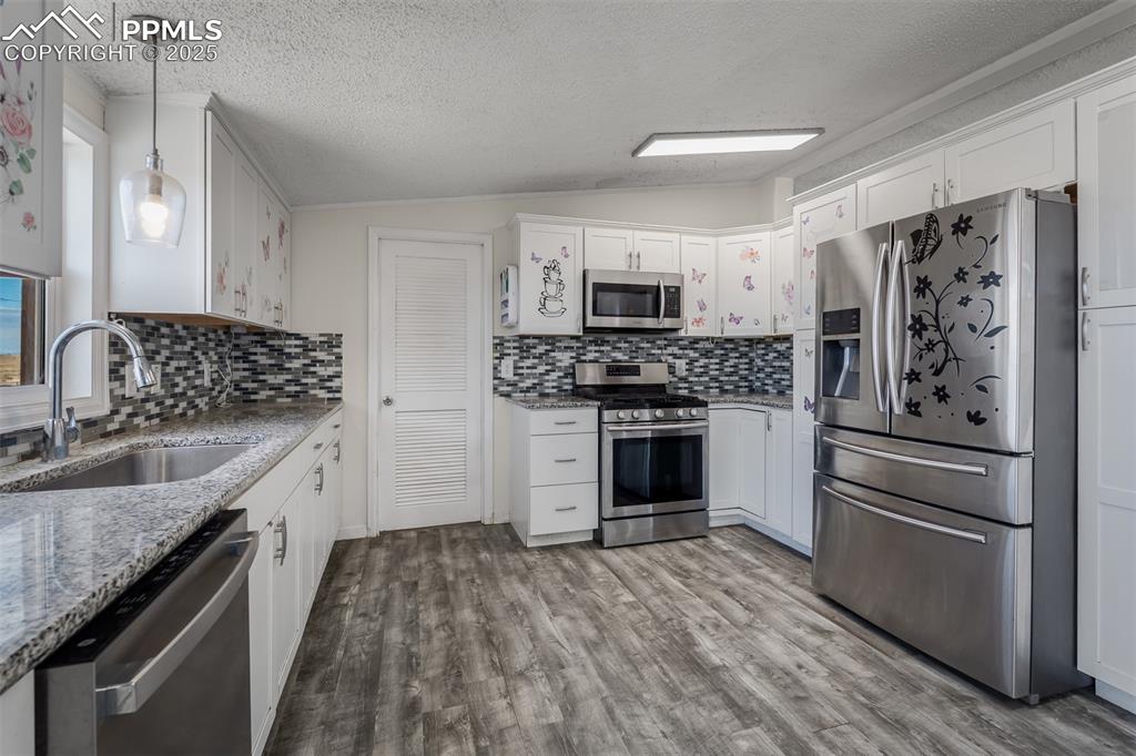 20680 Boca Chica Heights
