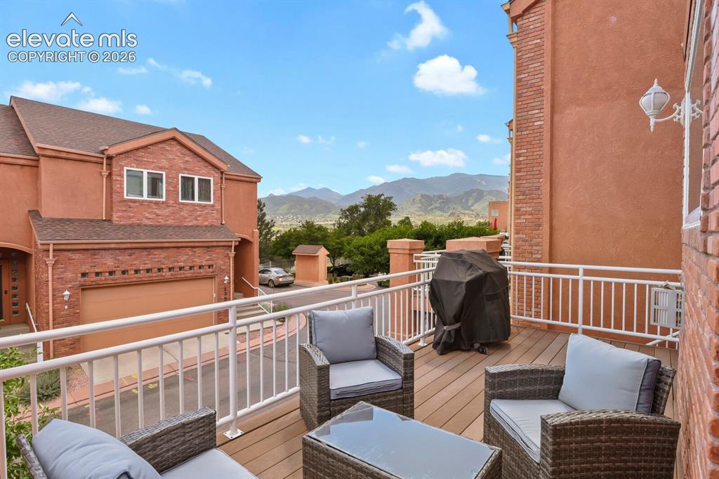 1346 Mirrillion Heights