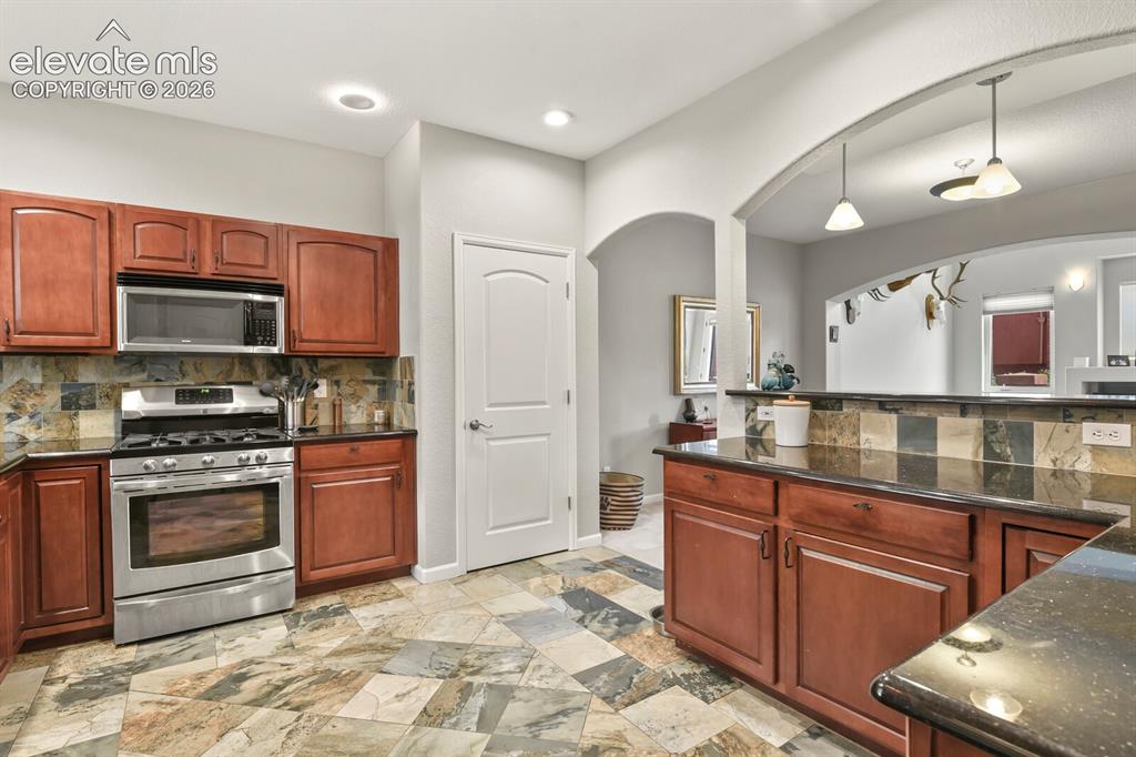1346 Mirrillion Heights