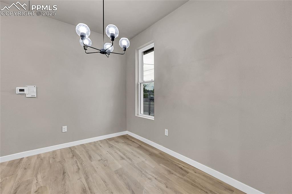 106 E Las Vegas Street