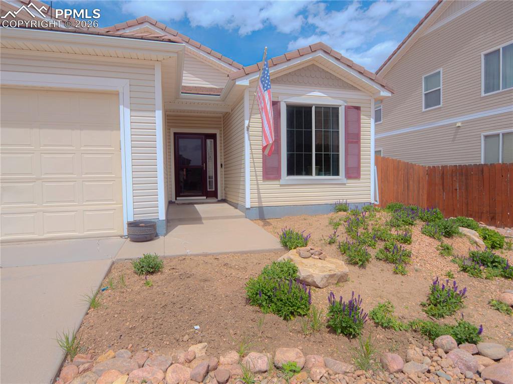 7528 Short Grass Court