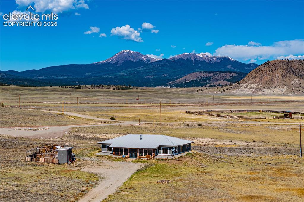 571 Saddle Trail
