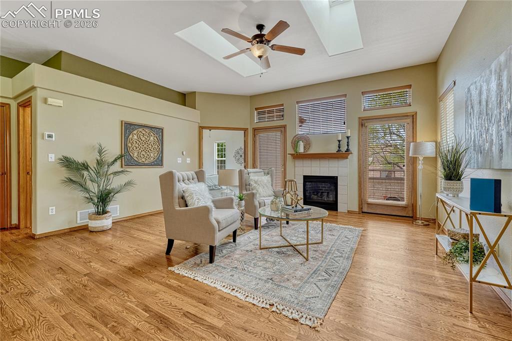 4601 Rowell Point