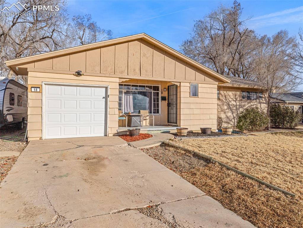 18 Dundee Lane