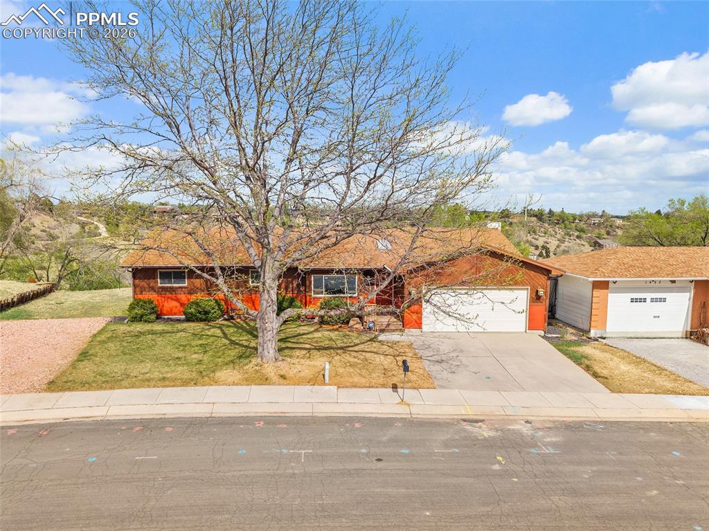 1453 E Friendship Lane