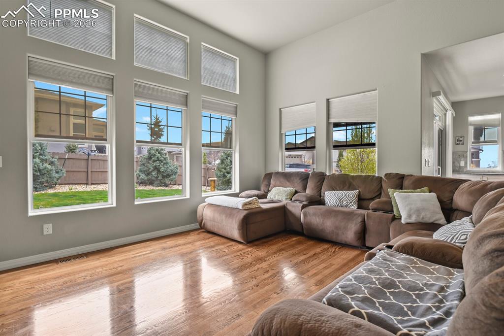 4394 Hanging Lake Circle