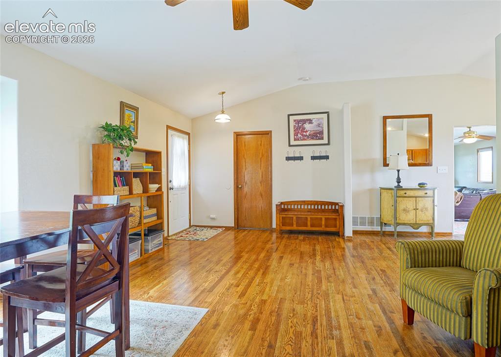 745 W Calle Allegre Drive
