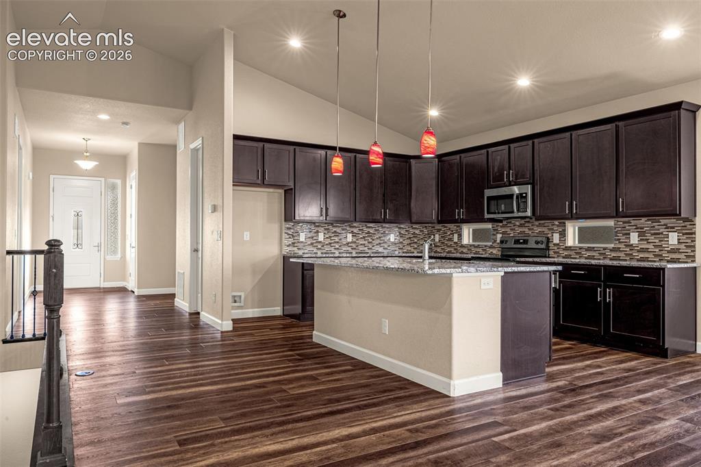 7255 Bigtooth Maple Drive