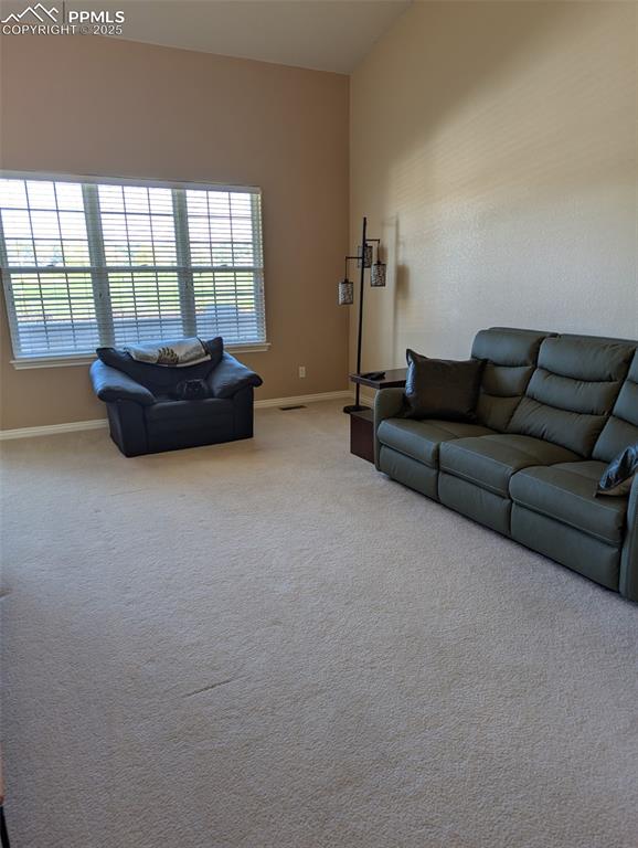 927 Champion Circle