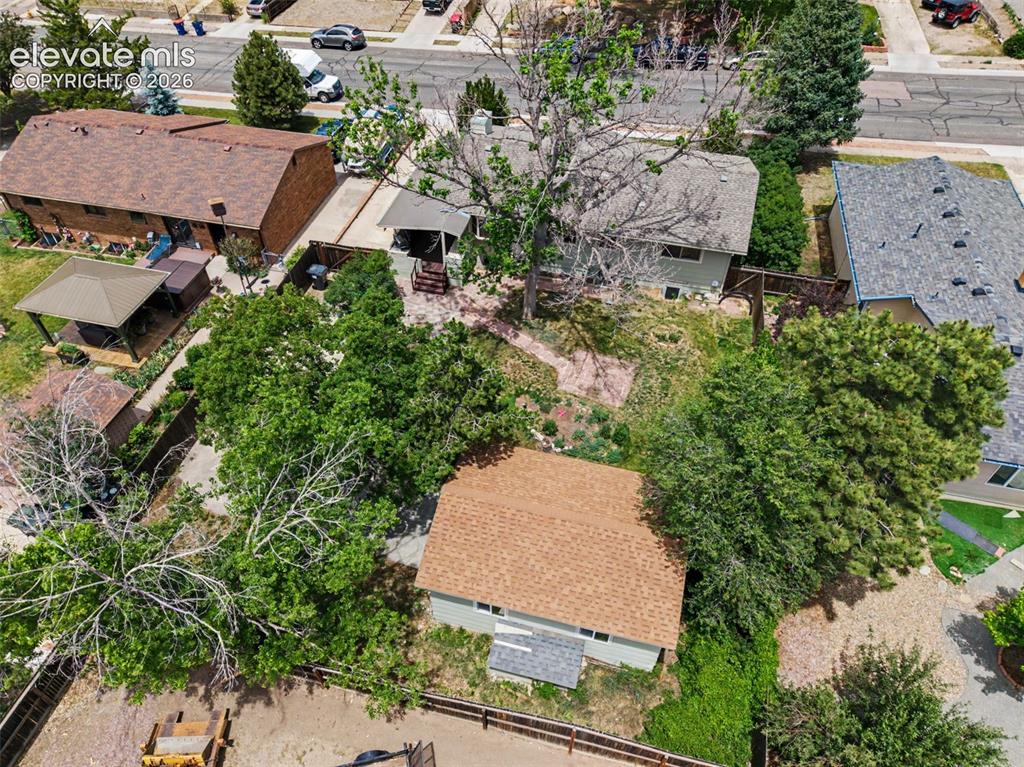 405 Redwood Drive