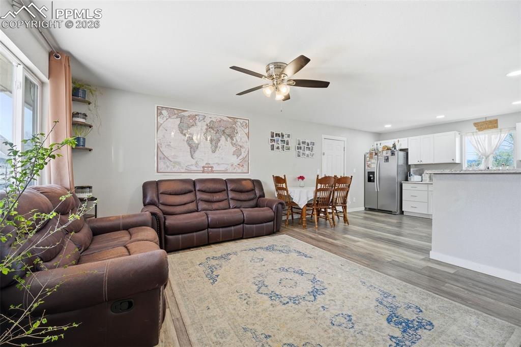 1212 Rainier Drive